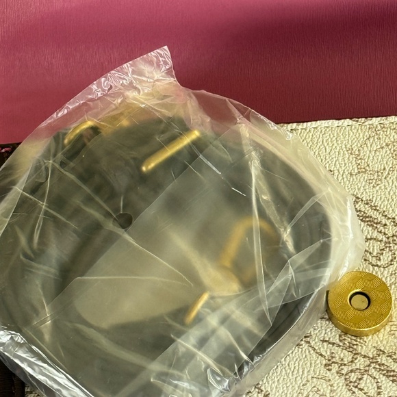 Carlice New York Colorblock Top Handel Satchel- Horse&Carriage Design Brand New - Picture 8 of 12